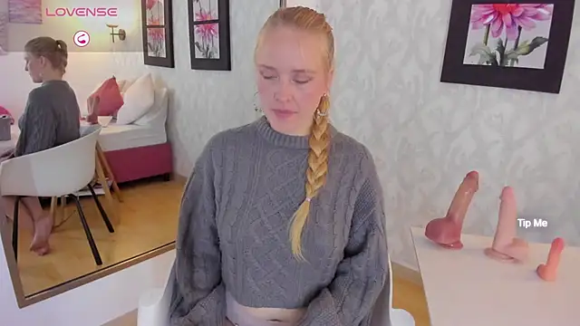 EmilySumer online show from 23, 2, 2025