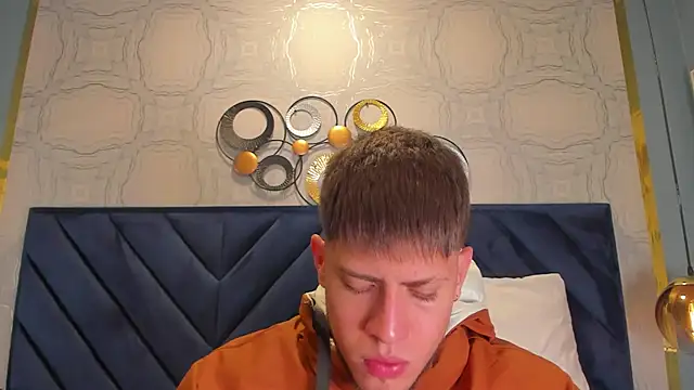 Snapshot of SebastianMaximoff chatting on 30, 12, 2024 SebastianMaximoff online show from 30, 12, 2024