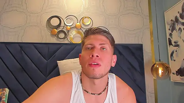 Snapshot of SebastianMaximoff chatting on 4, 1, 2025 SebastianMaximoff online show from 4, 1, 2025