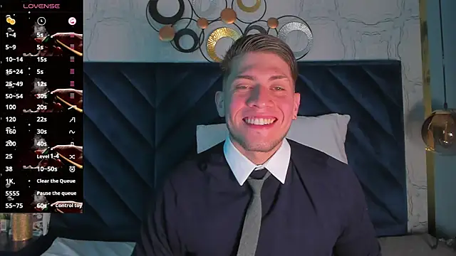 Snapshot of SebastianMaximoff chatting on 12, 1, 2025 SebastianMaximoff online show from 12, 1, 2025