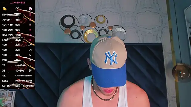 Snapshot of SebastianMaximoff chatting on 12, 1, 2025 SebastianMaximoff online show from 12, 1, 2025