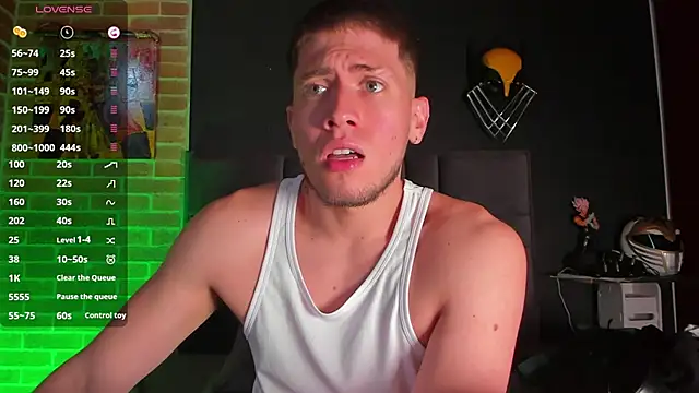 Snapshot of SebastianMaximoff chatting on 2, 2, 2025 SebastianMaximoff online show from 2, 2, 2025