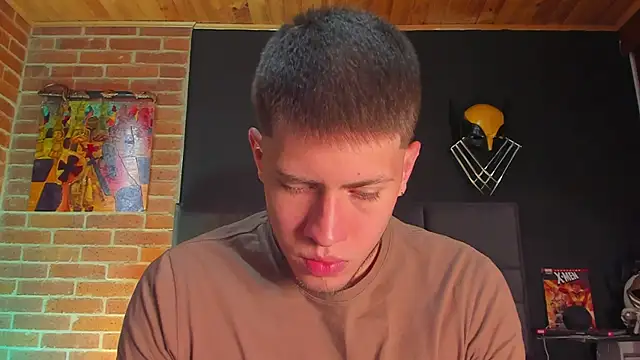 Snapshot of SebastianMaximoff chatting on 7, 3, 2025 SebastianMaximoff online show from 7, 3, 2025