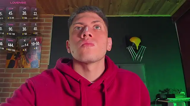 Snapshot of SebastianMaximoff chatting on 20, 3, 2025 SebastianMaximoff online show from 20, 3, 2025