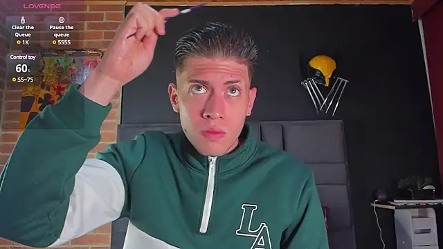 Snapshot of SebastianMaximoff chatting on 21, 3, 2025 SebastianMaximoff online show from 21, 3, 2025