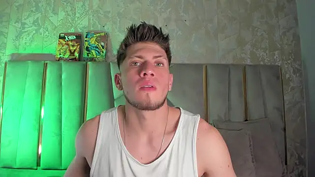 Snapshot of SebastianMaximoff chatting on 18, 9, 2025 SebastianMaximoff online show from 18, 9, 2025