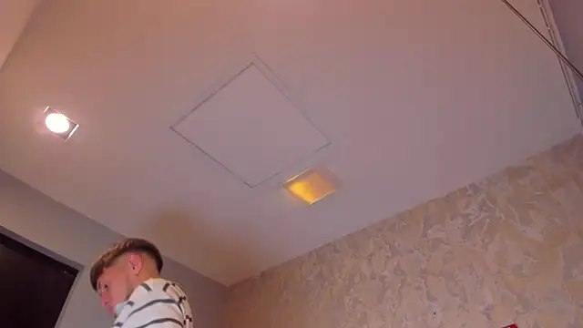 Snapshot of SebastianMaximoff chatting on 19, 9, 2025 SebastianMaximoff online show from 19, 9, 2025