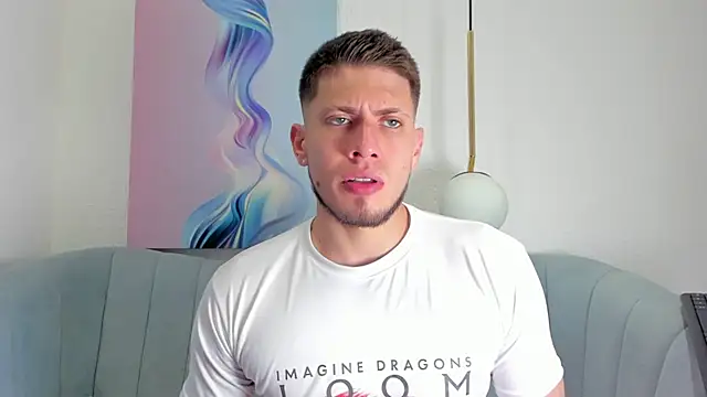 Snapshot of SebastianMaximoff chatting on 18, 10, 2025 SebastianMaximoff online show from 18, 10, 2025