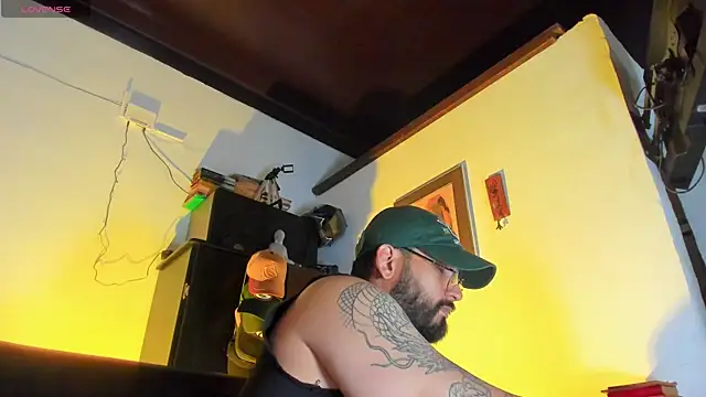 CamiloGray  online show from 4, 11, 2025