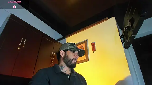 Snapshot of CamiloGray_ chatting on 14, 1, 2026 CamiloGray online show from 14, 1, 2026