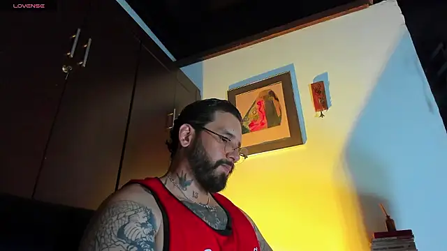 Snapshot of CamiloGray_ chatting on 23, 3, 2026 CamiloGray online show from 23, 3, 2026