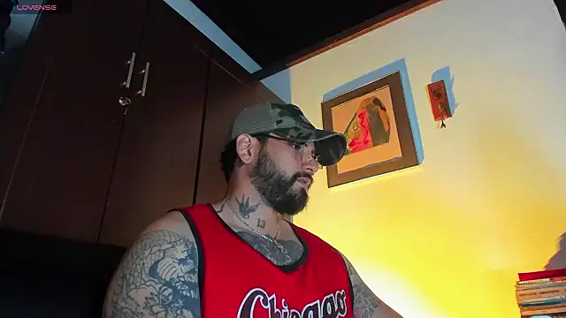 Snapshot of CamiloGray_ chatting on 27, 3, 2026 CamiloGray online show from 27, 3, 2026