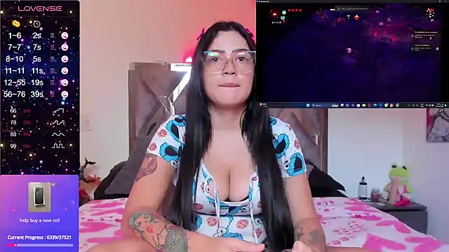 Snapshot of cutesarah_ chatting on 10, 12, 2024 cutesarah  online show from 10, 12, 2024