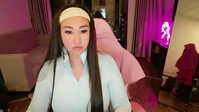 Snapshot of AsianQueens chatting on 14, 2, 2026 AsianQueens online show from 14, 2, 2026