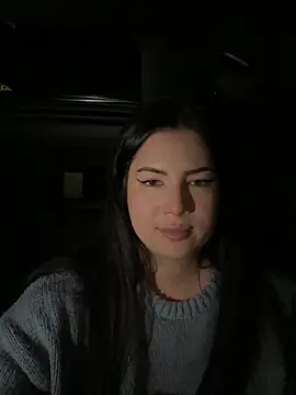 clairewntr online show from 5, 1, 2025