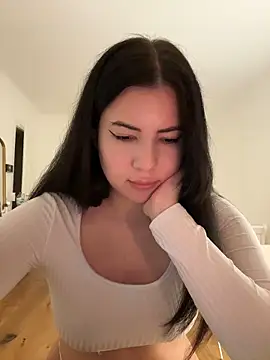 clairewntr online show from 15, 1, 2025