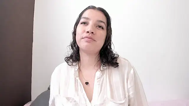 carmesix online show from 15, 4, 2026