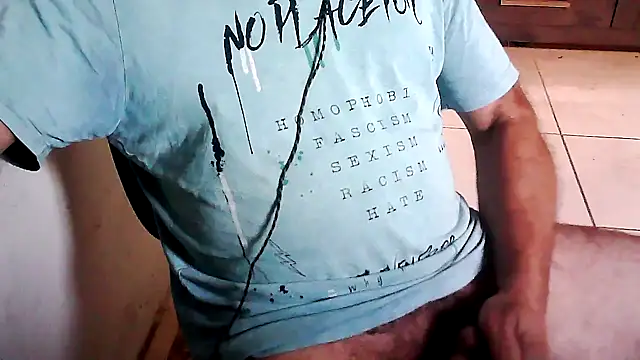 Snapshot of eduar570 chatting on 26, 4, 2026 eduar570 online show from 26, 4, 2026