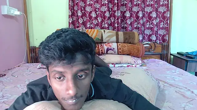 Snapshot of Skinny_Blackberry chatting on 9, 1, 2025 Skinny Blackberry online show from 9, 1, 2025