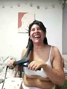 aisha latina online show from 21, 12, 2024