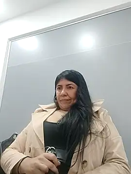 aisha latina online show from 21, 3, 2025