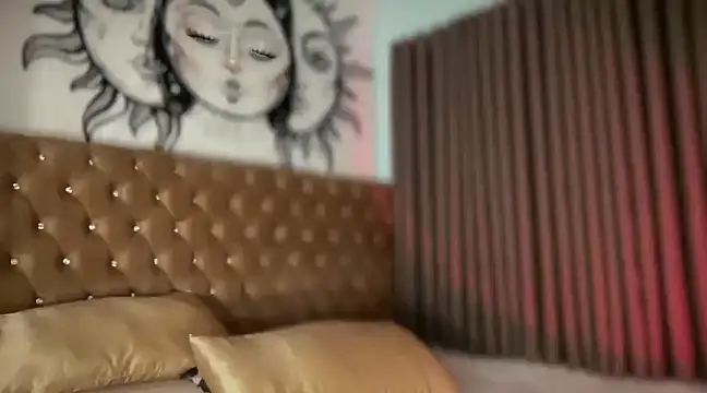 Snapshot of Jasmine_Elcock chatting on 3, 1, 2025 Jasmine Elcock online show from 3, 1, 2025