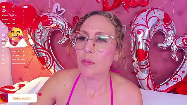 DaliaScoth online show from 16, 2, 2025