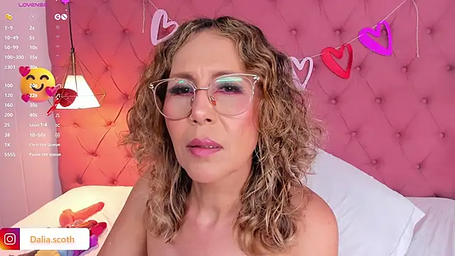 DaliaScoth online show from 21, 2, 2025