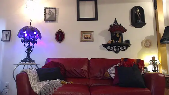 gothstripper online show from 22, 7, 2026
