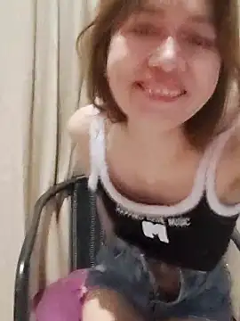 Little suzy5 online show from 26, 2, 2025