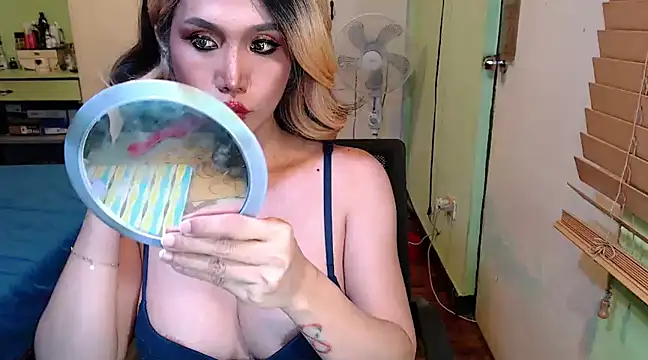 Snapshot of Ezradeliciosa chatting on 20, 2, 2025 Ezradeliciosa online show from 20, 2, 2025