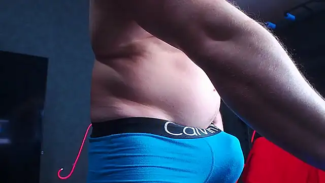 Snapshot of muscularjohnforuX chatting on 4, 3, 2026 muscularjohnforuX online show from 4, 3, 2026