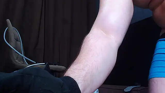 Snapshot of muscularjohnforuX chatting on 10, 3, 2026 muscularjohnforuX online show from 10, 3, 2026