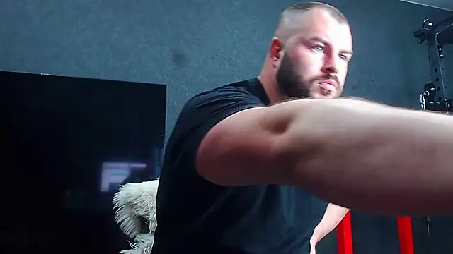 Snapshot of muscularjohnforuX chatting on 25, 4, 2026 muscularjohnforuX online show from 25, 4, 2026