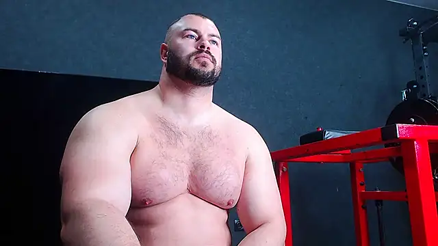 Snapshot of muscularjohnforuX chatting on 26, 4, 2026 muscularjohnforuX online show from 26, 4, 2026