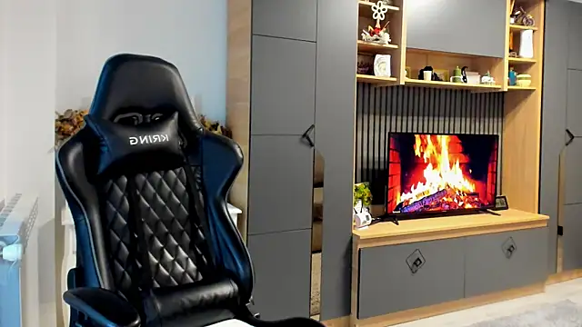 Claire95  online show from 2, 10, 2025