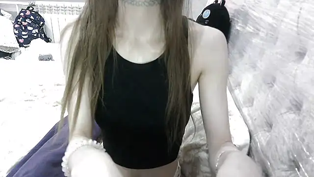 Snapshot of KittyBounty chatting on 25, 6, 2026 KittyBounty online show from 25, 6, 2026