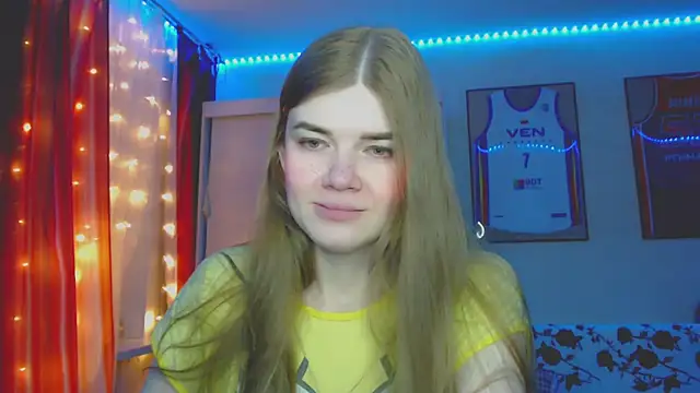 Snapshot of Klementa chatting on 14, 9, 2025 Klementa online show from 14, 9, 2025