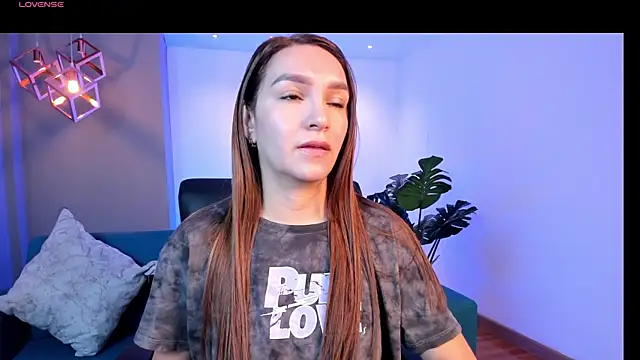 Snapshot of miataylorr1 chatting on 7, 4, 2026 miataylorr1 online show from 7, 4, 2026