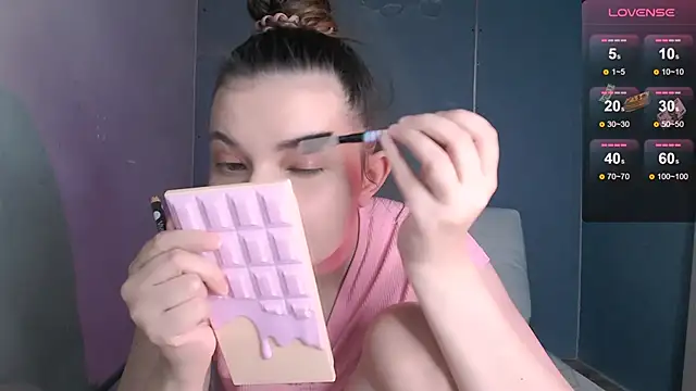 Snapshot of bbycolada chatting on 4, 3, 2025 bbycolada online show from 4, 3, 2025