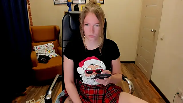 Snapshot of _fiona_Love chatting on 14, 4, 2026 fiona Love online show from 14, 4, 2026