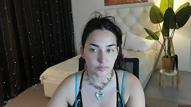 CeceliaJohnson online show from 9, 6, 2026