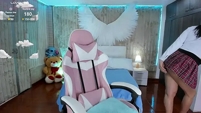 floryn susana online show from 13, 1, 2025