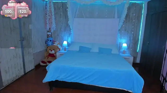 Snapshot of floryn_susana chatting on 12, 4, 2026 floryn susana online show from 12, 4, 2026