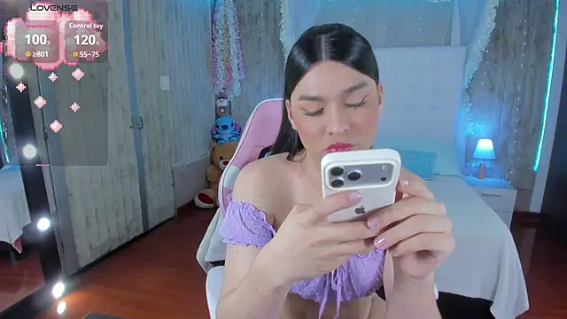 Snapshot of floryn_susana chatting on 18, 5, 2026 floryn susana online show from 18, 5, 2026