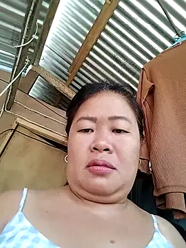 lickmepussy21 online show from 13, 5, 2026