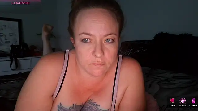 julimonroe online show from 4, 2, 2026