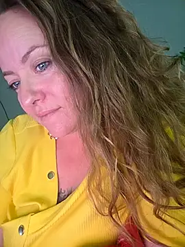 julimonroe online show from 6, 4, 2026