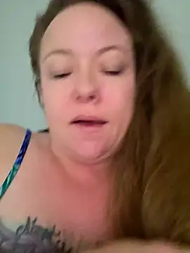 julimonroe online show from 8, 4, 2026