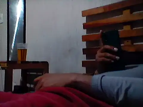 Chiquitopapa69 online show from 7, 2, 2025